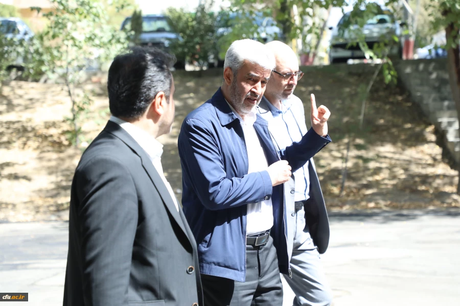 بازدید دکتر رجبعلی برزویی، رئیس دانشگاه فرهنگیان از مدیریت استان تهران و پردیس شهید چمران و نشست صمیمی  با اعضای هیات علمی و کارکنان پردیس شهید چمران استان تهران 7