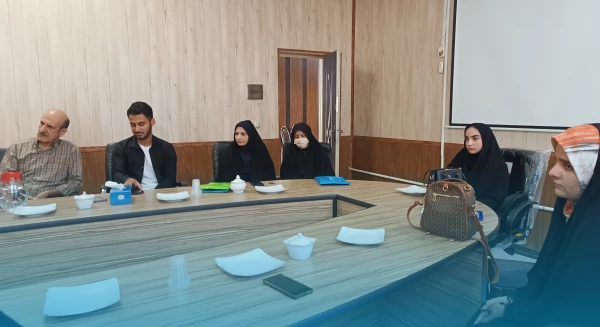 مراسم تجلیل از خانواده شهید علی ناصری از شهدای دانشجو معلم دانشگاه فرهنگیان کرمانشاه 5