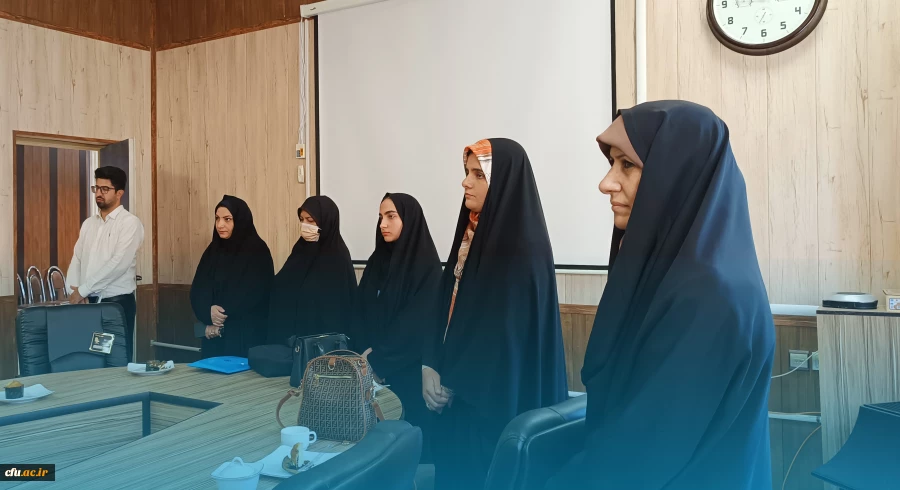 مراسم تجلیل از خانواده شهید علی ناصری از شهدای دانشجو معلم دانشگاه فرهنگیان کرمانشاه 9