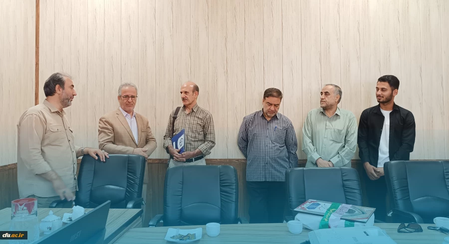 مراسم تجلیل از خانواده شهید علی ناصری از شهدای دانشجو معلم دانشگاه فرهنگیان کرمانشاه 11