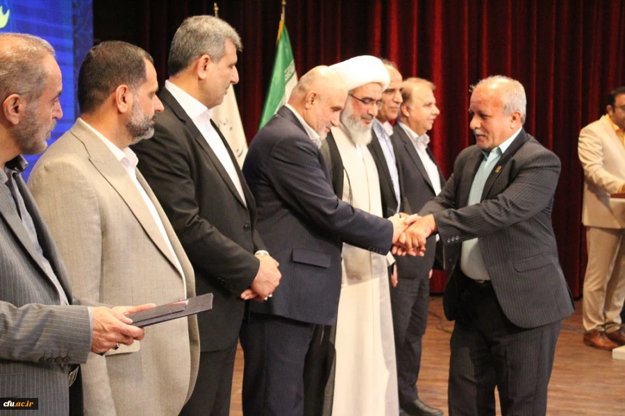 کسب دانشگاه فرهنگیان استان بوشهر رتبه برتر جشنواره شهید رجائی استان 3