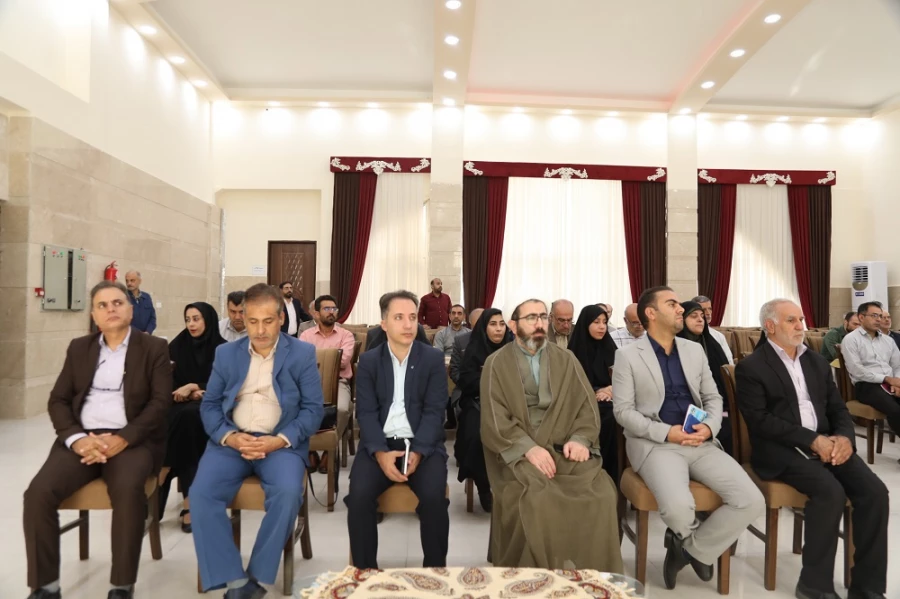 راه اندازی دفتر هم اندیشی ظرفیتی موثر جهت توانمند سازی دانشجومعلمان است  2