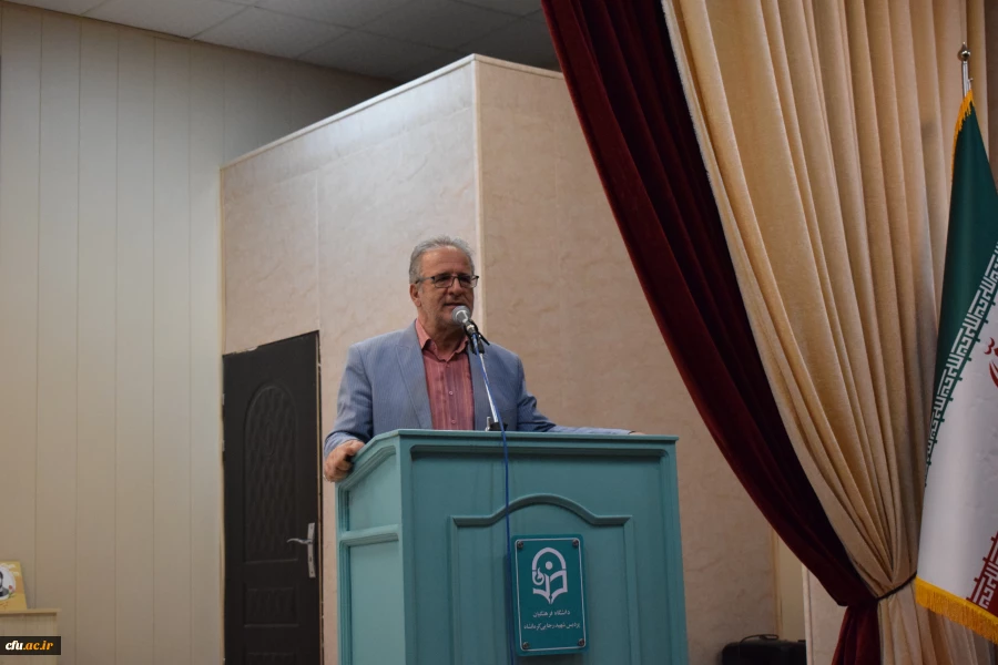 برگزاری مراسم جشن دانش آموختگی دانشجو معلمان ورودی 99
 7