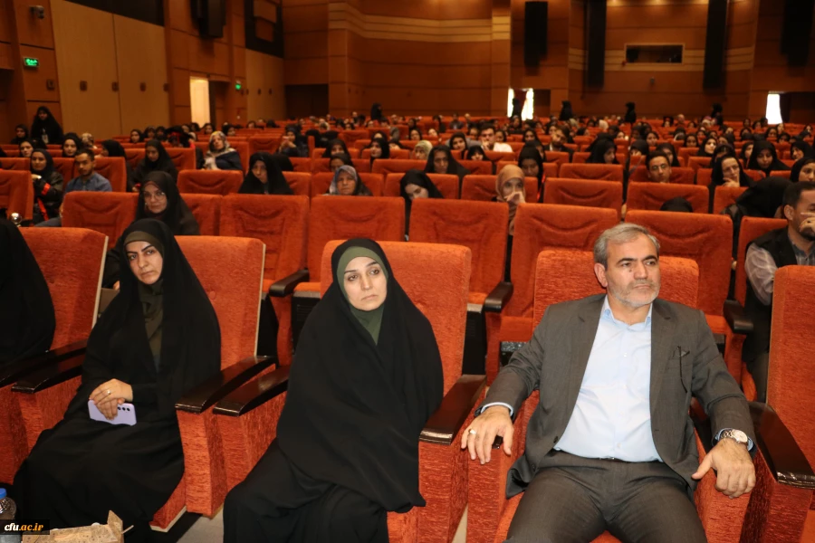 دانشجومعلمان دانشگاه فرهنگیان فرماندهان فکری کلاس و سفیران نظام آموزش وپرورش کشور هستند 12