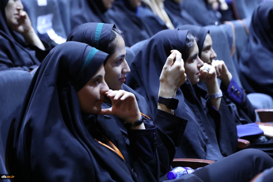 اختتامیه یازدهمین جشنواره تخصصی تدریس برتر در مرکز همایش های باغ موزه انقلاب اسلامی و دفاع مقدس 15