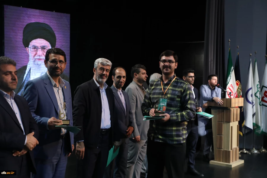 اختتامیه یازدهمین جشنواره تخصصی تدریس برتر در مرکز همایش های باغ موزه انقلاب اسلامی و دفاع مقدس 49
