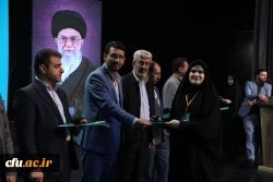 اختتامیه یازدهمین جشنواره تخصصی تدریس برتر در مرکز همایش های باغ موزه انقلاب اسلامی و دفاع مقدس 53