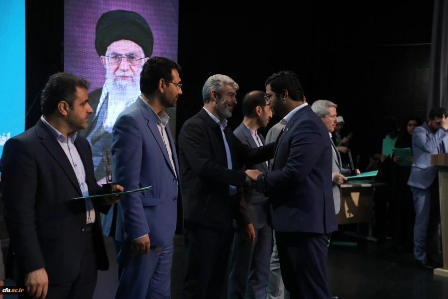 اختتامیه یازدهمین جشنواره تخصصی تدریس برتر در مرکز همایش های باغ موزه انقلاب اسلامی و دفاع مقدس 54