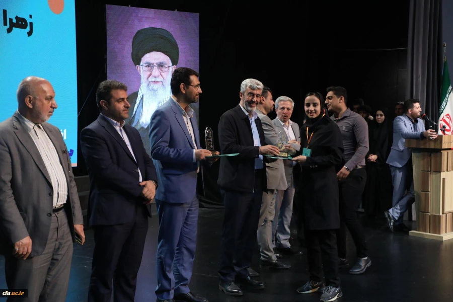 اختتامیه یازدهمین جشنواره تخصصی تدریس برتر در مرکز همایش های باغ موزه انقلاب اسلامی و دفاع مقدس 50