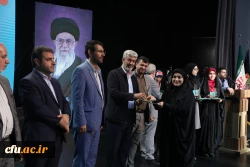 اختتامیه یازدهمین جشنواره تخصصی تدریس برتر در مرکز همایش های باغ موزه انقلاب اسلامی و دفاع مقدس 62