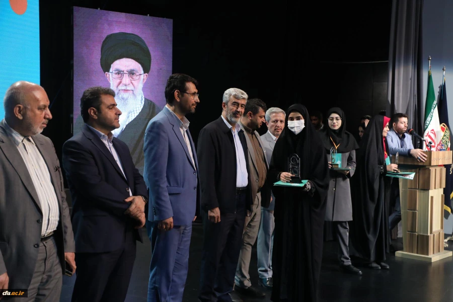 اختتامیه یازدهمین جشنواره تخصصی تدریس برتر در مرکز همایش های باغ موزه انقلاب اسلامی و دفاع مقدس 63