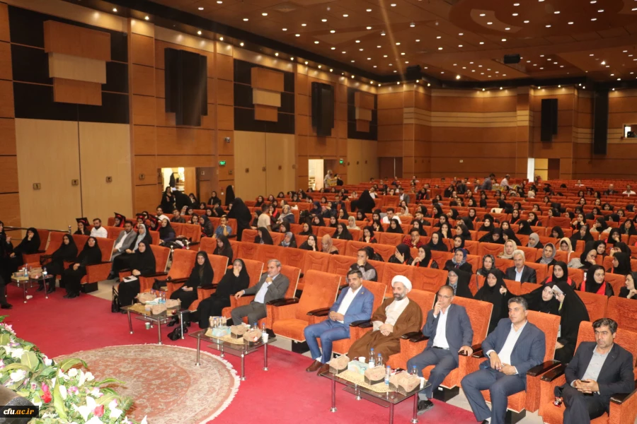 دانشجومعلمان دانشگاه فرهنگیان فرماندهان فکری کلاس و سفیران نظام آموزش وپرورش کشور هستند 7