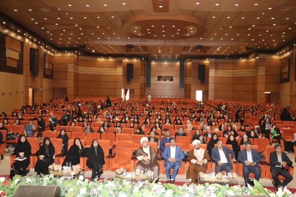 دانشجومعلمان دانشگاه فرهنگیان  فرماندهان فکری کلاس و سفیران  نظام آموزش وپرورش کشور هستند 4