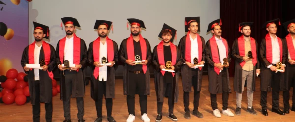 دانشجومعلمان دانشگاه فرهنگیان  فرماندهان فکری کلاس و سفیران  نظام آموزش وپرورش کشور هستند 13