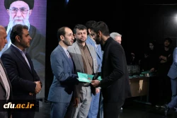 اختتامیه یازدهمین جشنواره تخصصی تدریس برتر در مرکز همایش های باغ موزه انقلاب اسلامی و دفاع مقدس 27