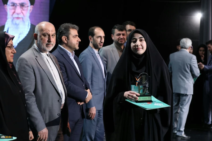 اختتامیه یازدهمین جشنواره تخصصی تدریس برتر در مرکز همایش های باغ موزه انقلاب اسلامی و دفاع مقدس 31