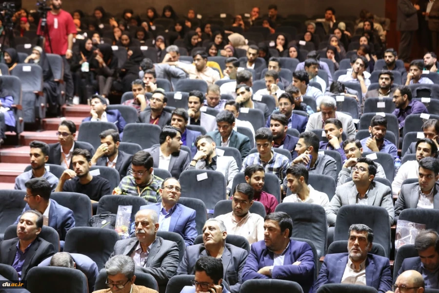 اختتامیه یازدهمین جشنواره تخصصی تدریس برتر در مرکز همایش های باغ موزه انقلاب اسلامی و دفاع مقدس 34