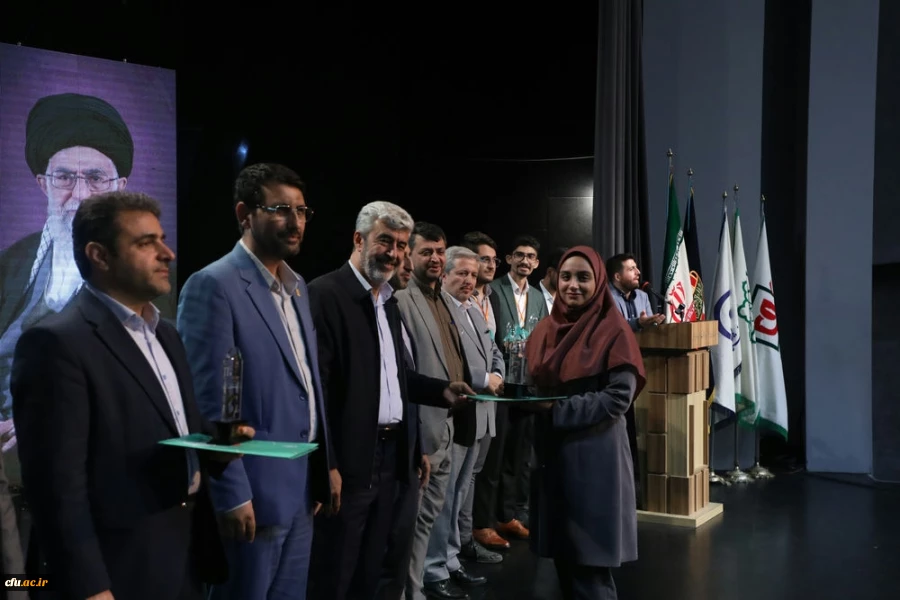 اختتامیه یازدهمین جشنواره تخصصی تدریس برتر در مرکز همایش های باغ موزه انقلاب اسلامی و دفاع مقدس 40