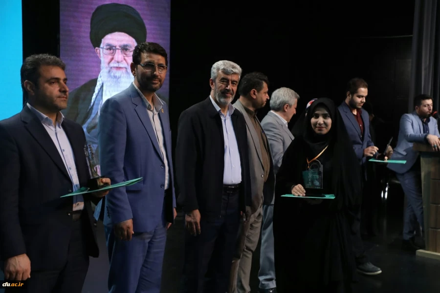 اختتامیه یازدهمین جشنواره تخصصی تدریس برتر در مرکز همایش های باغ موزه انقلاب اسلامی و دفاع مقدس 55