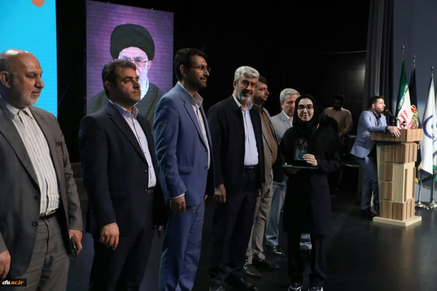 اختتامیه یازدهمین جشنواره تخصصی تدریس برتر در مرکز همایش های باغ موزه انقلاب اسلامی و دفاع مقدس 57