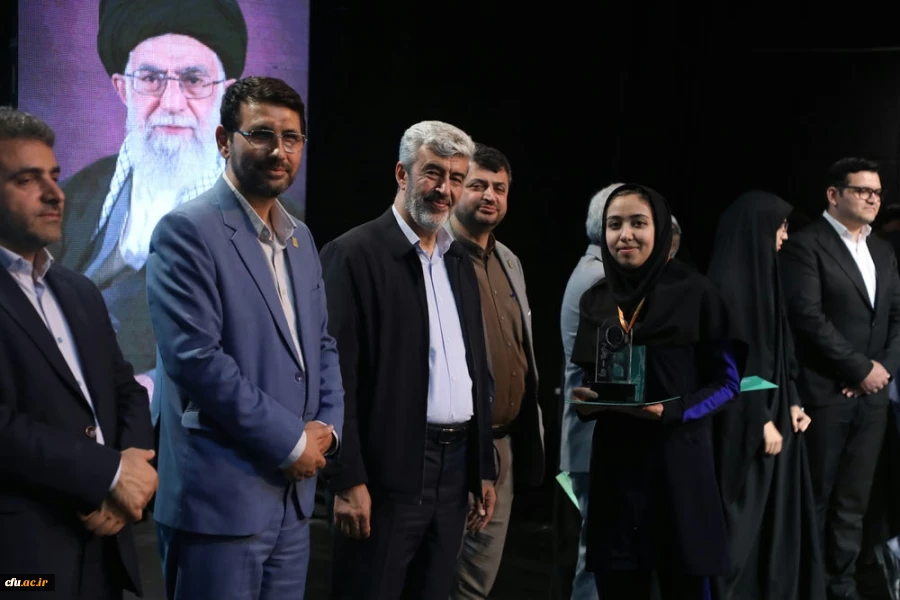 اختتامیه یازدهمین جشنواره تخصصی تدریس برتر در مرکز همایش های باغ موزه انقلاب اسلامی و دفاع مقدس 68