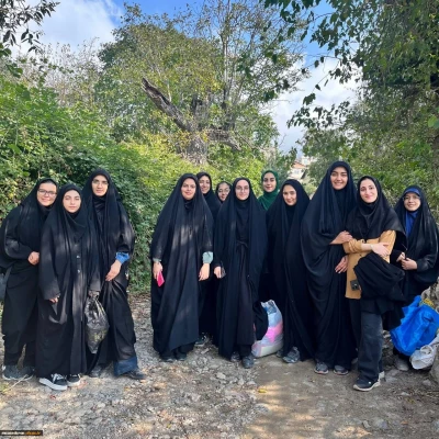 اردو چهار روزه گروه جهادی ایثار با محوریت فعالیت های آموزشی فرهنگی و عمرانی
 2