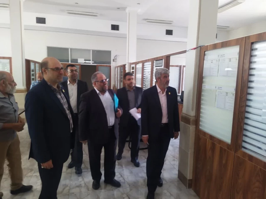 بازدید رییس دانشگاه فرهنگیان از روند برگزاری آزمون اصلح  10