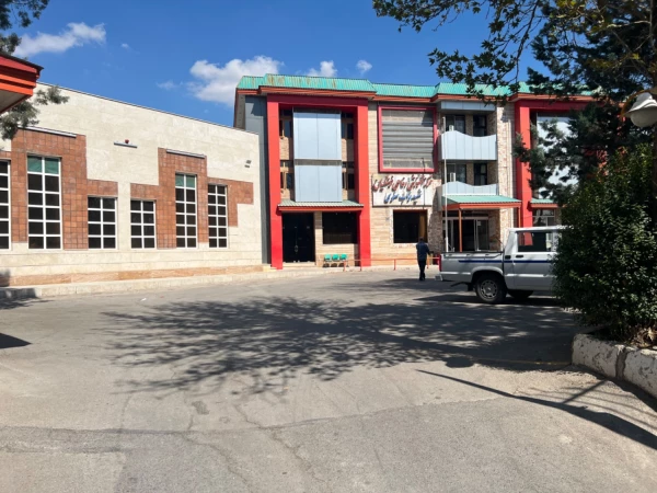 واگذاری فضای رفاهی خانه معلم قزوین به دانشگاه فرهنگیان استان 3