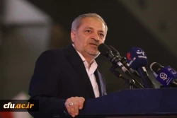 یک معلم با انگیزه و با صلاحیت جای نداشته ها در نظام تعلیم را پر می کند 2