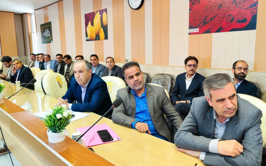 نشست هم اندیشی  اساتید دانشگاه فرهنگیان کرمانشاه با موضوع بررسی تحولات منطقه و جبهه مقاومت 3