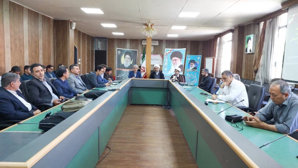 نشست هم اندیشی اساتید و کارکنان دانشگاه فرهنگیان استان کردستان
 4