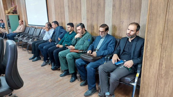 نشست هم اندیشی اساتید و کارکنان دانشگاه فرهنگیان استان کردستان
 9