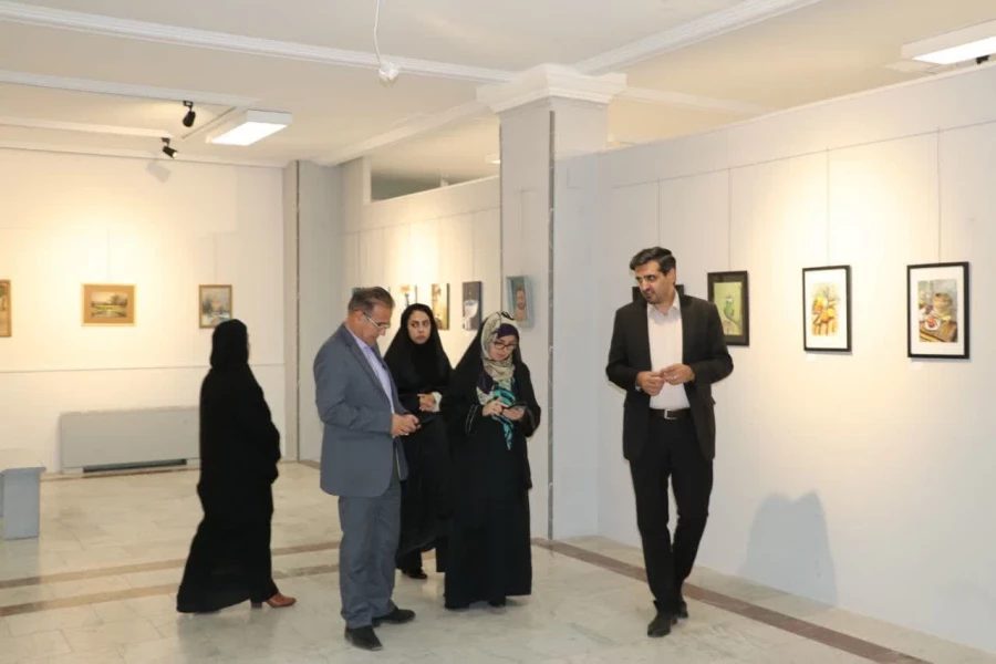 برگزاری نمایشگاه آثار هنری دانشجو معلمان هنر دانشگاه فرهنگیان  آذربایجان شرقی 11