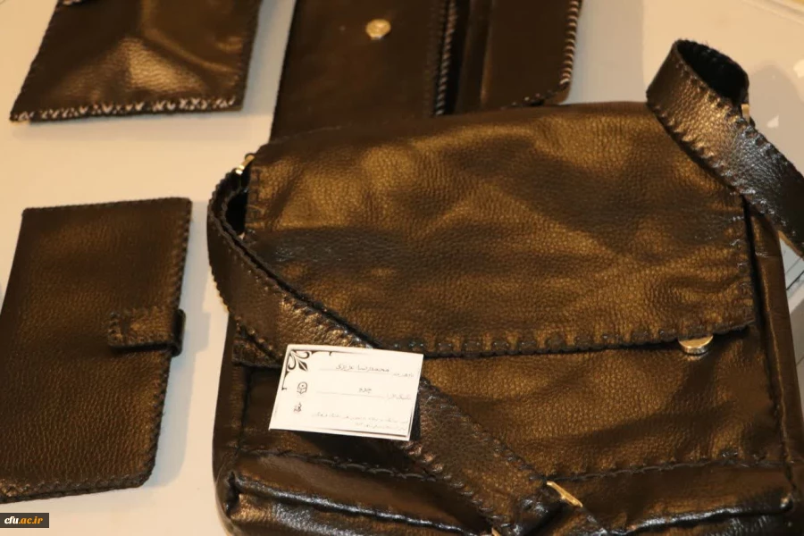 برگزاری نمایشگاه آثار هنری دانشجومعلمان هنر در استان آذربایجان شرقی 8