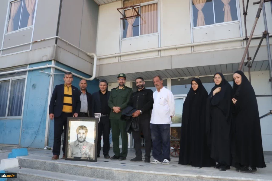 رونمایی از طراحی چهره شهدا بصورت سیاه قلم در دانشگاه فرهنگیان آذربایجان شرقی  2