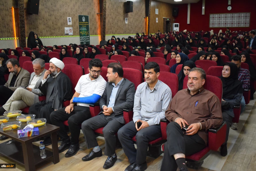 برگزاری آئین استقبال از نو دانشجو معلمان دانشگاه فرهنگیان کرمانشاه 
 2