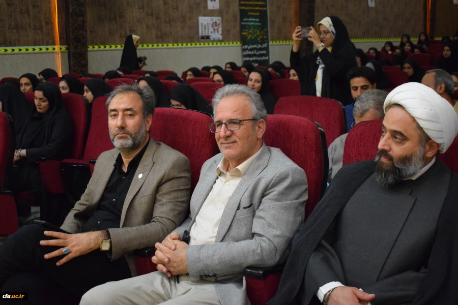 برگزاری آئین استقبال از نو دانشجو معلمان دانشگاه فرهنگیان کرمانشاه 
 6