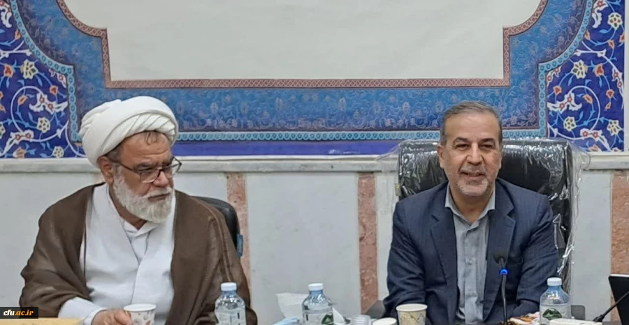 برگزاری نشست بررسی تحولات منطقه و عملیات وعده صادق ۲ برای اعضای هیات علمی و اساتید 2