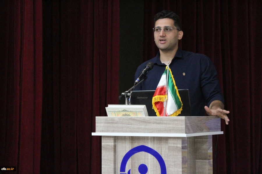 با حضور قهرمان سه دوره مسابقات وزنه  برداری آسیا؛
برگزاری کارگاه آشنایی با مکمل های ورزشی در دانشگاه فرهنگیان استان بوشهر  5