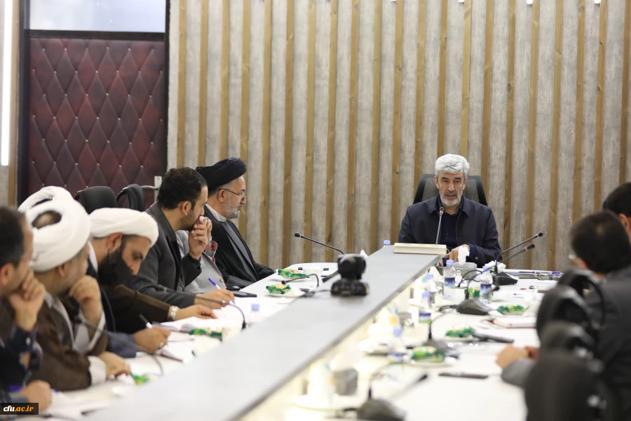 برنامه ها و فعالیت های ترویج معارف قرآن، نماز و مهدویت در دانشگاه فرهنگیان توسعه می یابد 2