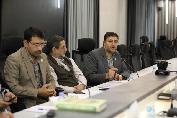 برنامه ها و فعالیت های ترویج معارف قرآن، نماز و مهدویت در دانشگاه فرهنگیان توسعه می یابد 5