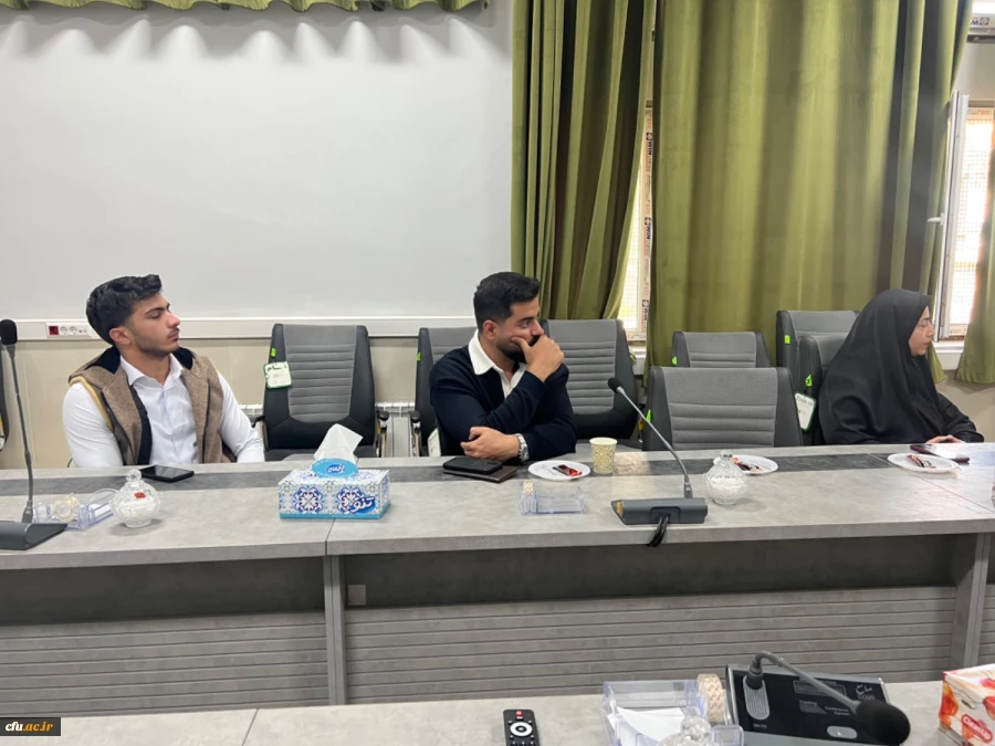 نشست هم اندیشی دانشجومعلمان نخبه استان قزوین برگزار شد 4