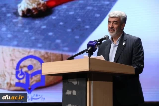 رئيس جامعة فرهنجيان في احتفال تخرج طلاب عام 1399: التعليم هو أفضل فرصة لتحقيق الأهداف السامية.