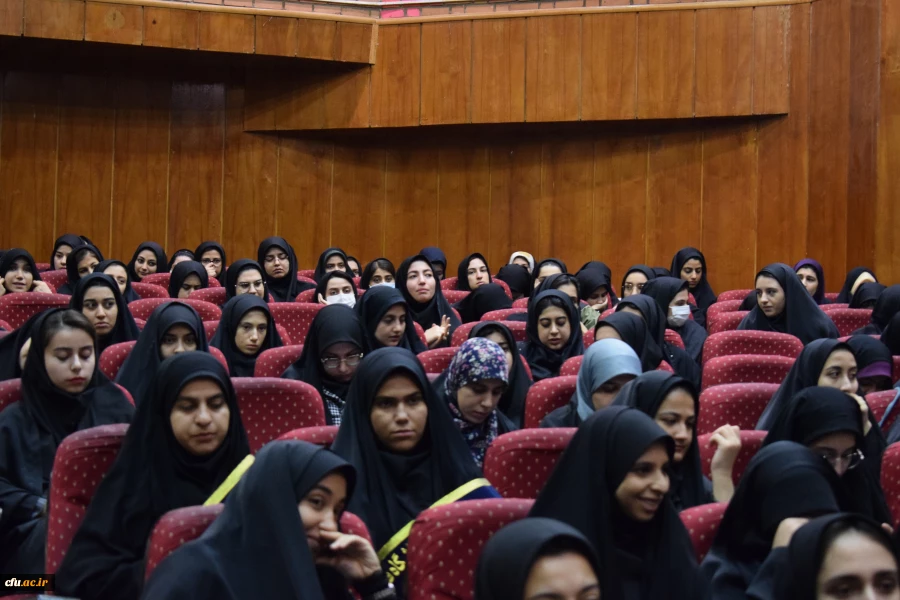 برگزاری نشست تخصصی «در دنیا چه می گذرد؟» در دانشگاه فرهنگیان کرمانشاه
 24