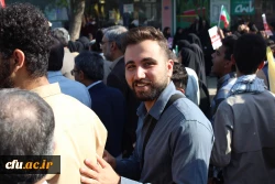 با حضور باشکوه رئیس، مسئولان، کارکنان، اساتید و دانشجومعلمان دانشگاه فرهنگیان استان بوشهر؛
راهپیمایی 13 آبان در بوشهر برگزار شد 8