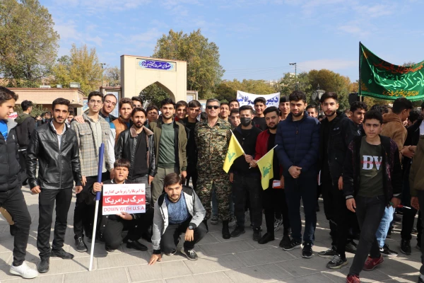 حضور گسترده خانواده بزرگ دانشگاه فرهنگیان آذربایجان شرقی در راهپیمایی 13 آبان  11