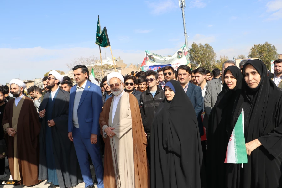 حضور گسترده خانواده بزرگ دانشگاه فرهنگیان آذربایجان شرقی در راهپیمایی 13 آبان  13