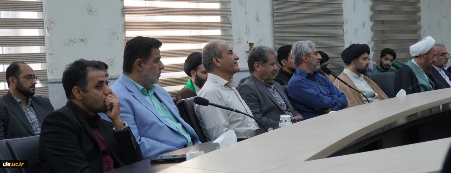 نشست عضو حقوقی و سخنگوی شورای نگهبان با روسای پردیس ها، مراکز، اساتیدو دانشجو معلمان دانشگاه فرهنگیان استان خوزستان 20