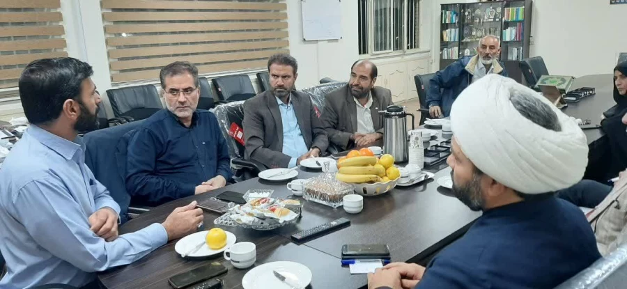 بازدید معاون برنامه ریزی و توسعه منابع از مرکز شهید میرشاکی الیگودرز 
 3