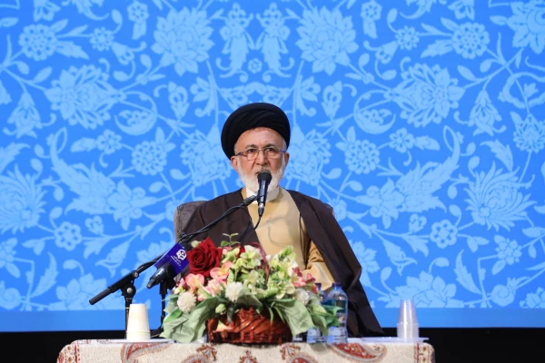 لزوم تاکید بر مفاهیم قرآنی در دانشگاه فرهنگیان 3